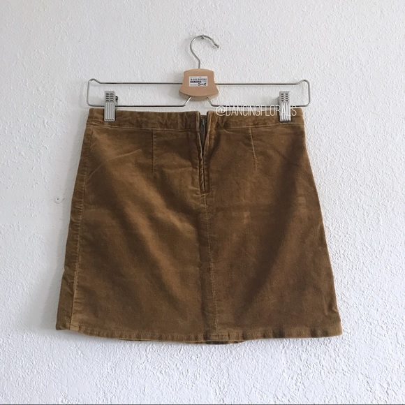 Brandy Melville Raquel suede Skirt - Picture 2 of 6
